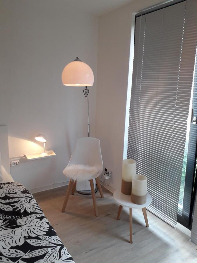 Moderne Ferienwohnung In Lippstadt Zentrum Exterior foto